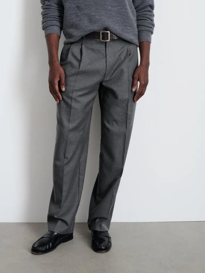 Alex Mill Henry Pleated Trouser In Wool Flannel Charcoal Men Suiting Blazers