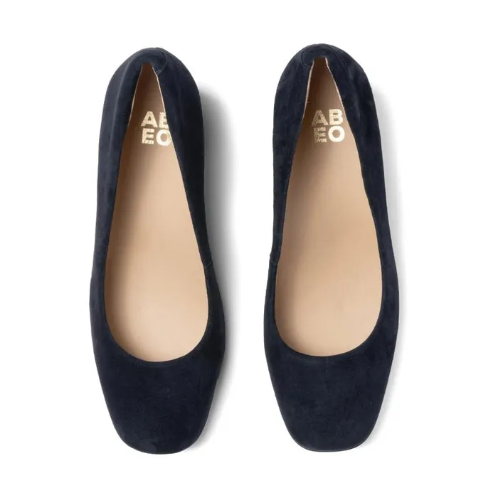 ABEO Avenue Pump Metatarsal Blue Womens Abeo Dress
