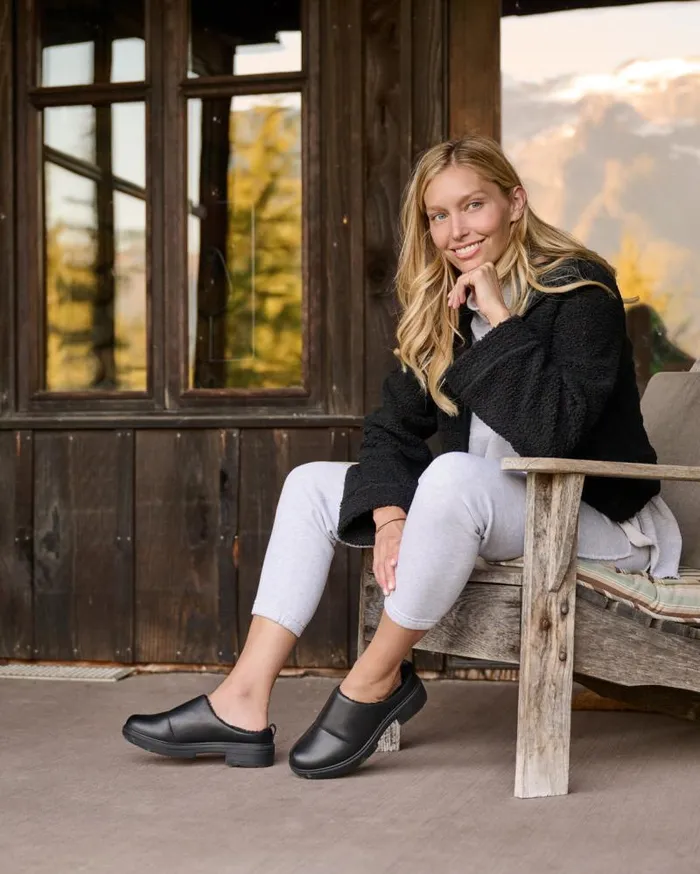 ABEO Vista Clog Black Womens Abeo Casual Shoes