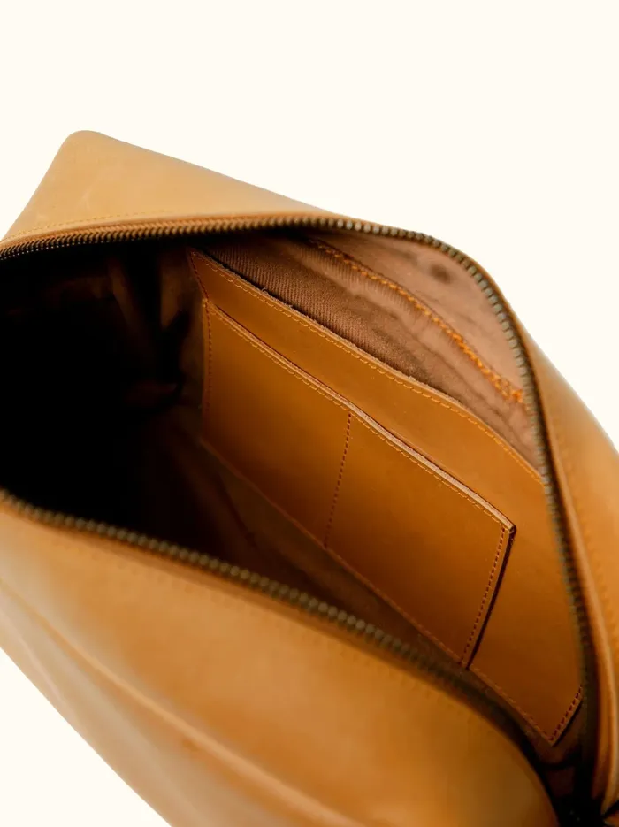 Able Belts and Accessories Women Avery Dopp Kit Black