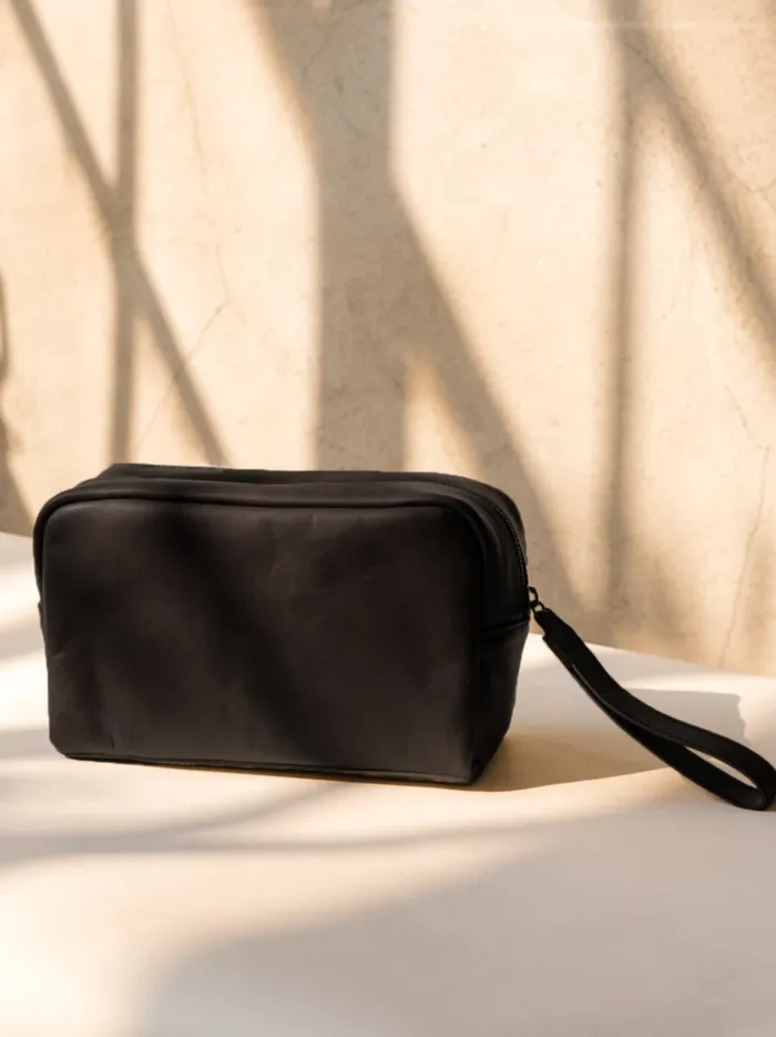 Able Belts and Accessories Women Avery Dopp Kit Black