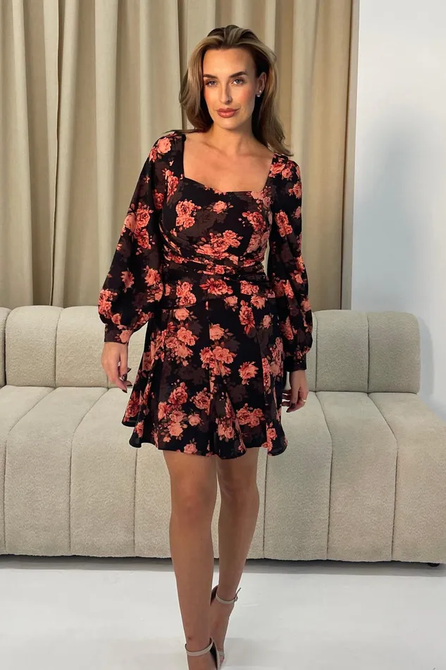 Effie Long Sleeve Sweetheart Neckline Mini Dress In Black Floral Women Girl In Mind Mini Dresses