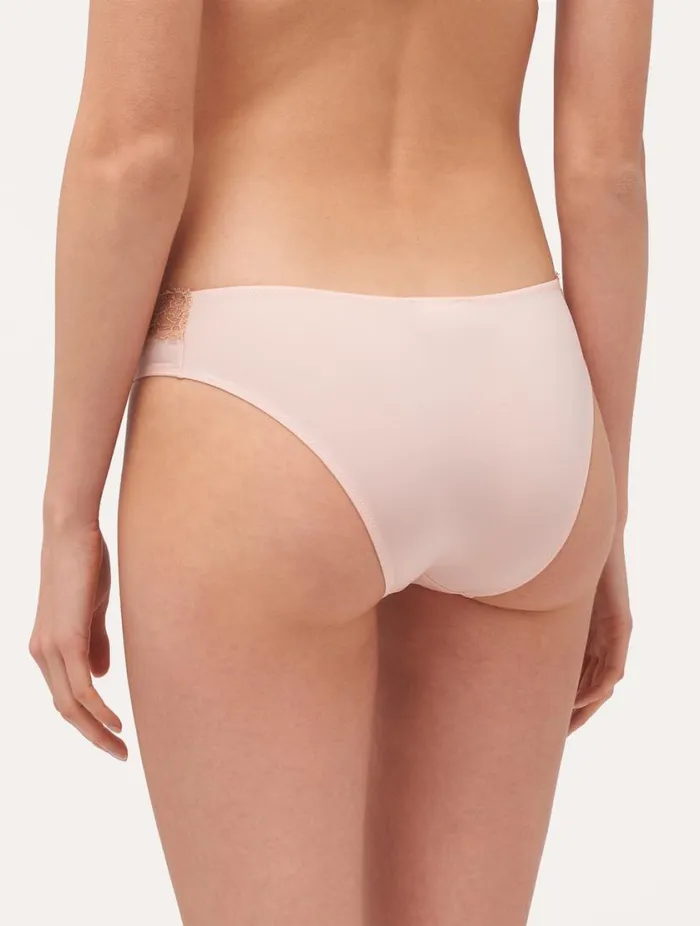 Lace Medium Brief In Powder Pink And Sand Lingerie La Perla Midrise