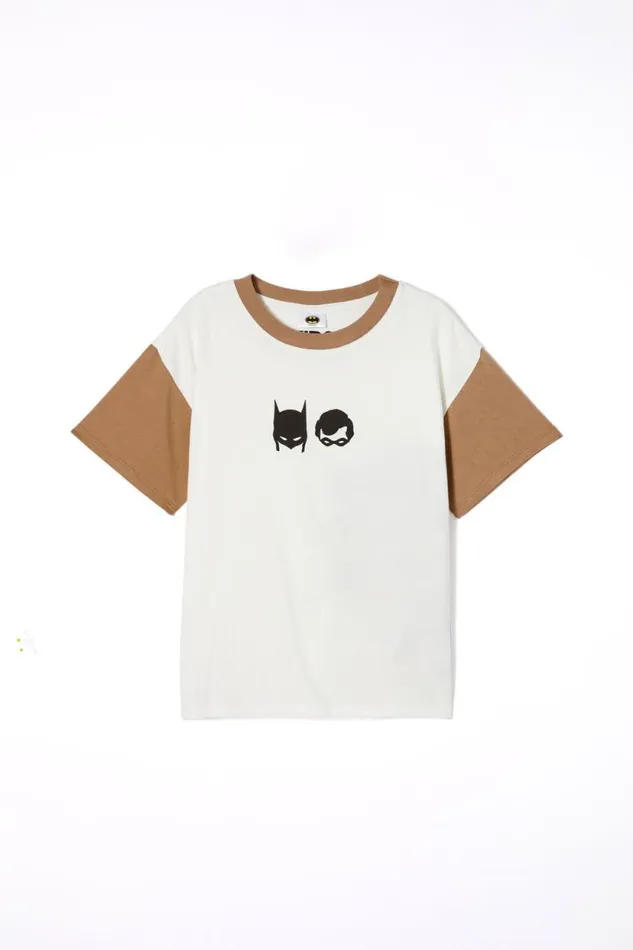 License Drop Shoulder Short Sleeve Tee Lcn Wb White and Taupy Brownbatman and Robin Bff Boys Cotton On Tops and TShirts License Drop Shoulder Short Sleeve Tee Lcn Wb White and Taupy Brownbatman and Robin Bff Boys Cotton On Tops and TShirts