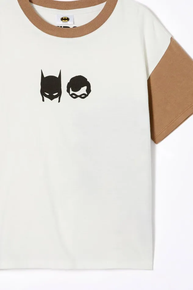 License Drop Shoulder Short Sleeve Tee Lcn Wb White and Taupy Brownbatman and Robin Bff Boys Cotton On Tops and TShirts License Drop Shoulder Short Sleeve Tee Lcn Wb White and Taupy Brownbatman and Robin Bff Boys Cotton On Tops and TShirts