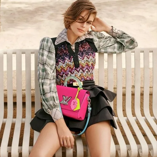 Louis Vuitton Twist Bag Louis Vuitton Twist MM M56131 Rose M56112 Black 8211 Louis Vuitton Handbag Store 8211 Women