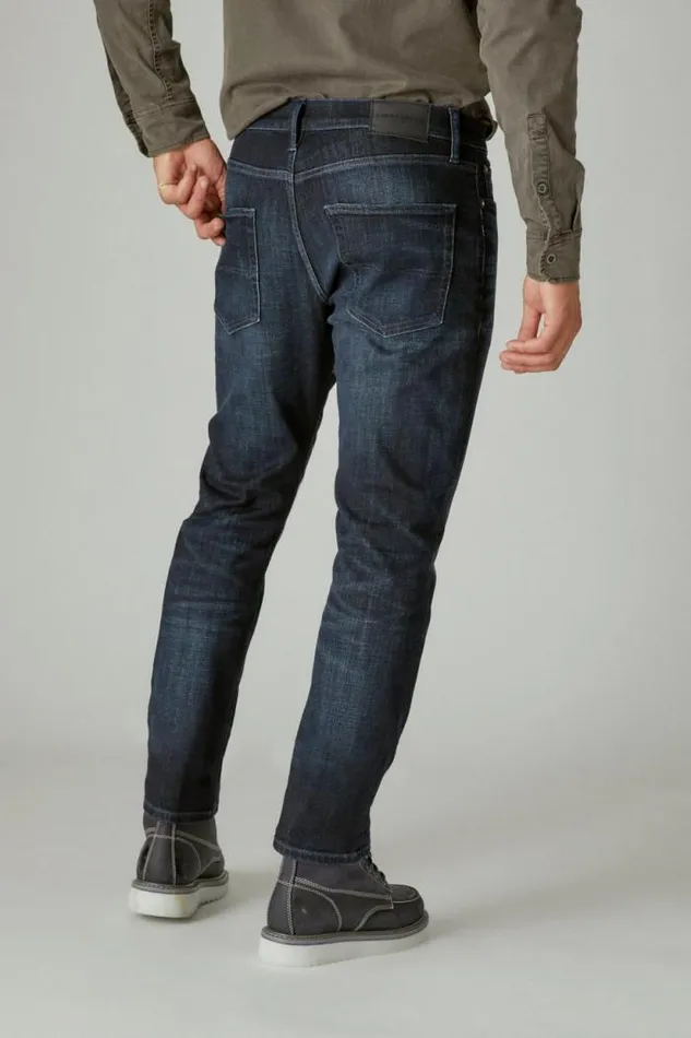 Lucky Brand 410 Athletic Straight Coolmax Stretch Jean Genesis Men Jeans
