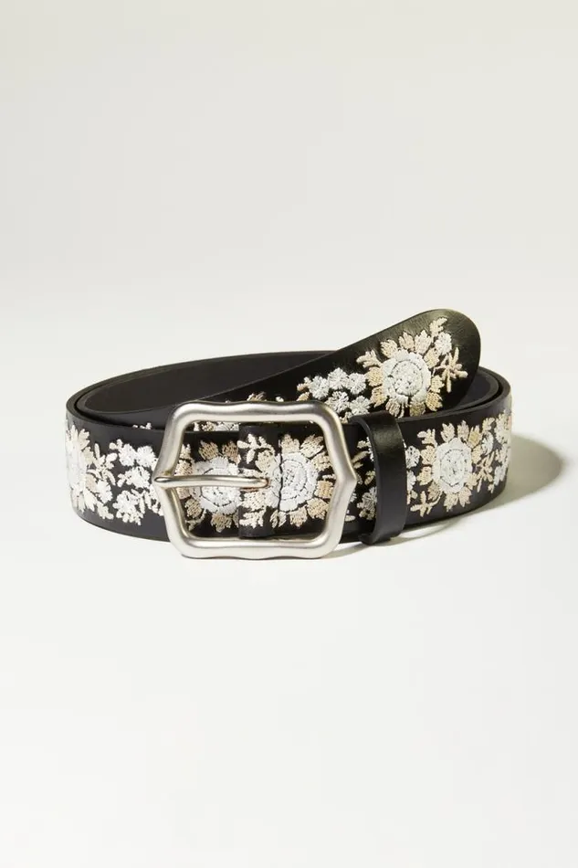 Lucky Brand Bloom Floral Embroidered Belt Black Women Belts