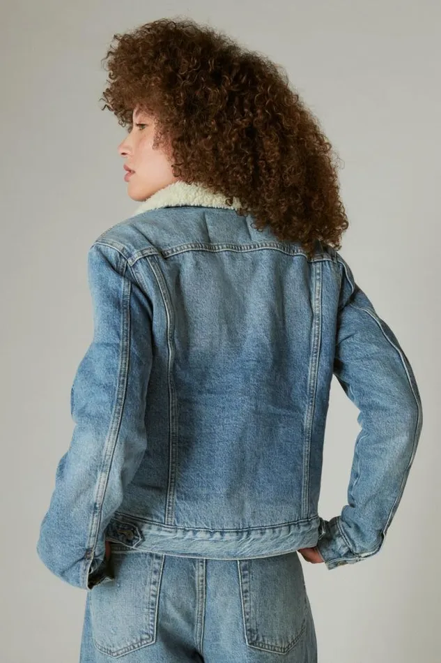 Lucky Brand Faux Shearling Lined Denim Trucker Jacket Loretto Sky Women Jackets and Outerwear