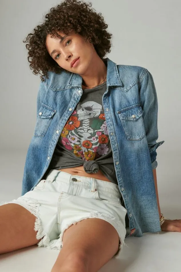 Lucky Brand Flowers And Skeleton Classic Crew Plum Kitten Women Graphic Tees