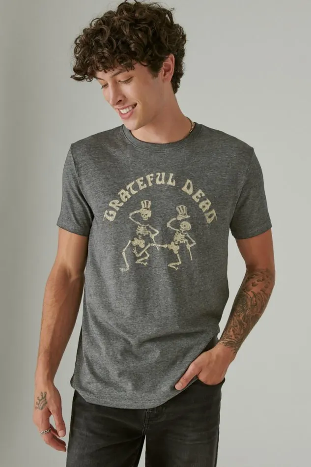 Lucky Brand Grateful Dead Skeletons Jet Black Men Graphic Tees