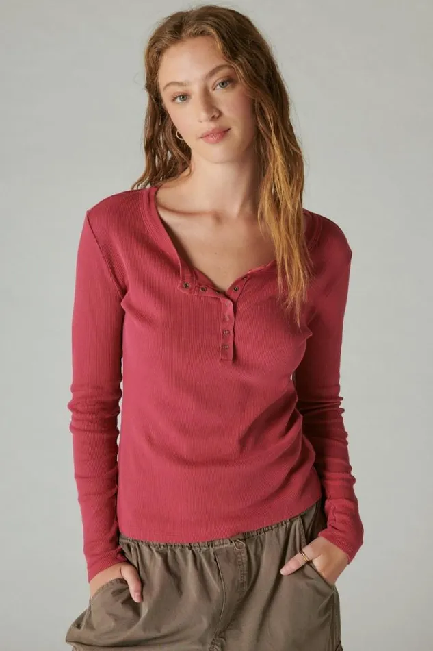 Lucky Brand Long Sleeve Ribbed Snap Henley Anemone Women All Tops