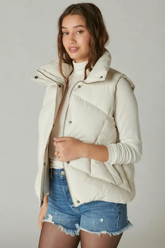 Lucky Brand Puffer Vest Cream Women Jackets and Outerwear
