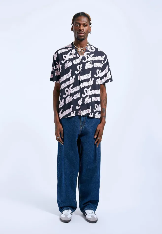 Madi Shirt 8211 Off Black Around AOP Off Black Around Aop Women Dr Denim Shirts