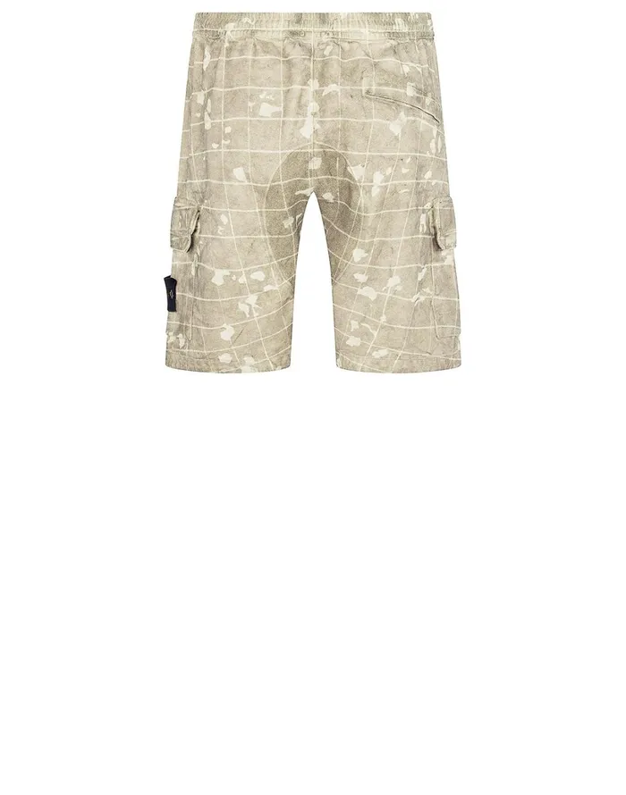 Mens L01E2 Dust Colour With Ghillie Laser Camo Bermuda Shorts In Butter Stone Island Shorts