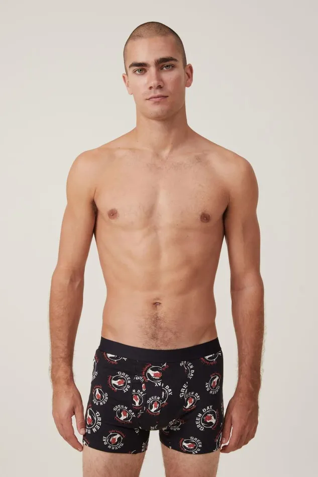Mens Special Edition Trunks Lcn Wmg Washed Blackgreen Dayamerican I Men Cotton On Socks and Underwear Mens Special Edition Trunks Lcn Wmg Washed Blackgreen Dayamerican I Men Cotton On Socks and Underwear
