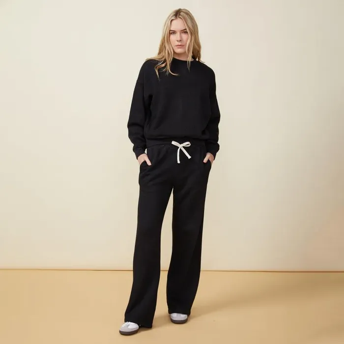 MONROW SWEATS Teddy Fleece Straight Leg Sweat Black 8211 Shop