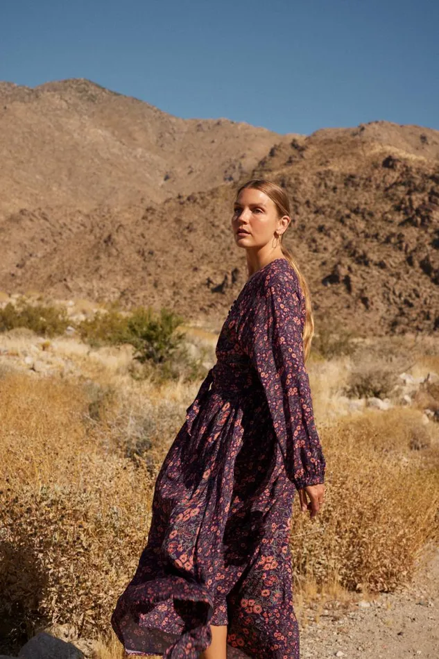 Natalie Martin FIORE MAXI Petite Fleur Aubergine Shop Dresses