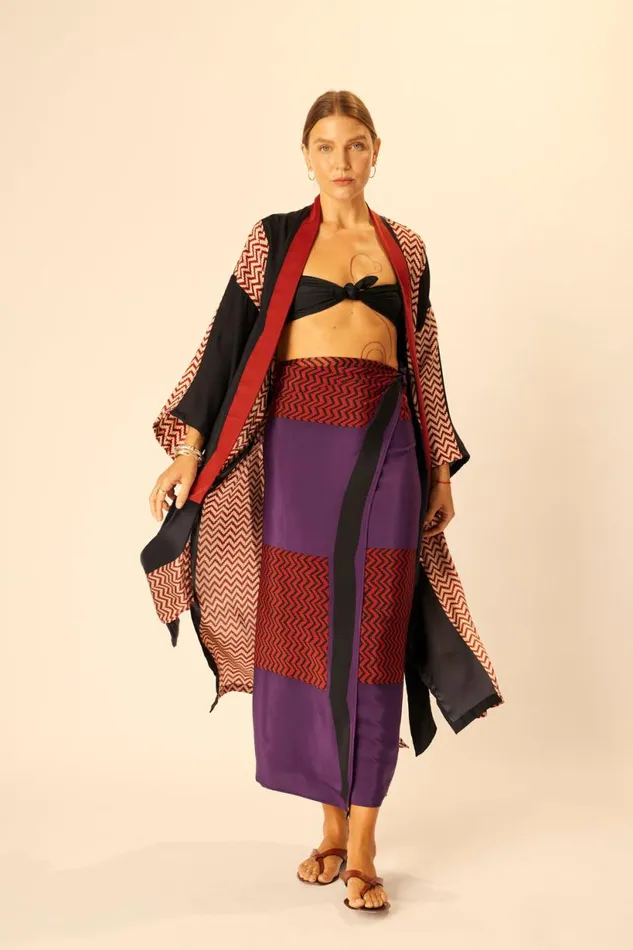 Natalie Martin SARONGSCARF Block Zigzag Aubergine Shop Bottoms
