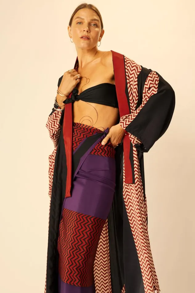 Natalie Martin SARONGSCARF Block Zigzag Aubergine Shop Bottoms