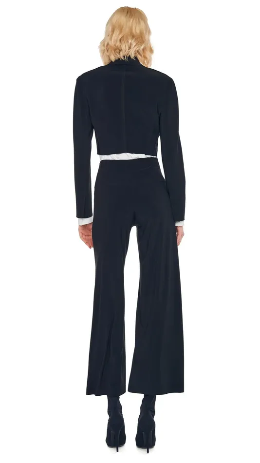 Norma Kamali Wardrobe SHORT STRAIGHT LEG PANT With CROPPED SINGLE BREASTED JACKET 8211 Clothing Norma Kamali Wardrobe SHORT STRAIGHT LEG PANT With CROPPED SINGLE BREASTED JACKET 8211 Clothing