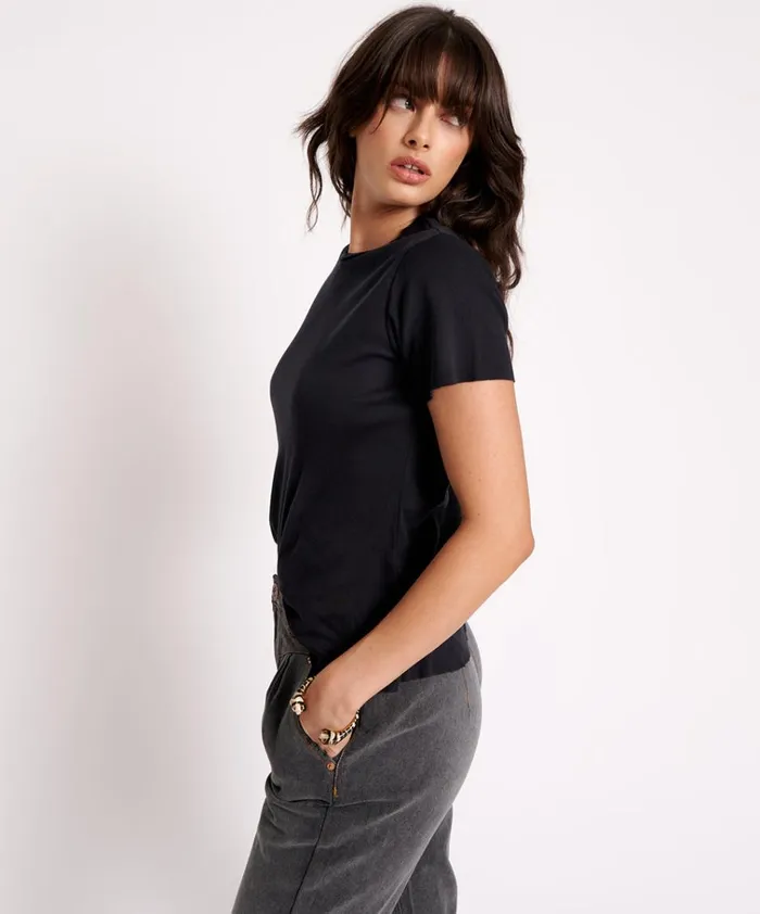 ONE TEASPOON CLASSIC CREW NECK TEE Women One Teaspoon Tees and Tanks ONE TEASPOON CLASSIC CREW NECK TEE Women One Teaspoon Tees and Tanks