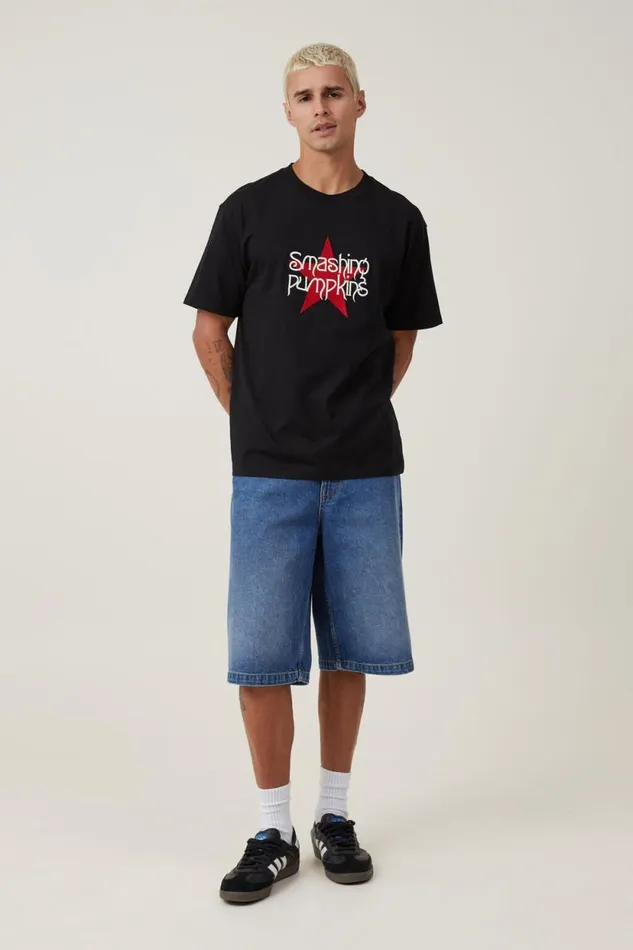 Premium Loose Fit Music TShirt Lcn Mt Black Smashing Pumpkins 8211 Star Logo Men Cotton On Tees and Tanks Premium Loose Fit Music TShirt Lcn Mt Black Smashing Pumpkins 8211 Star Logo Men Cotton On Tees and Tanks