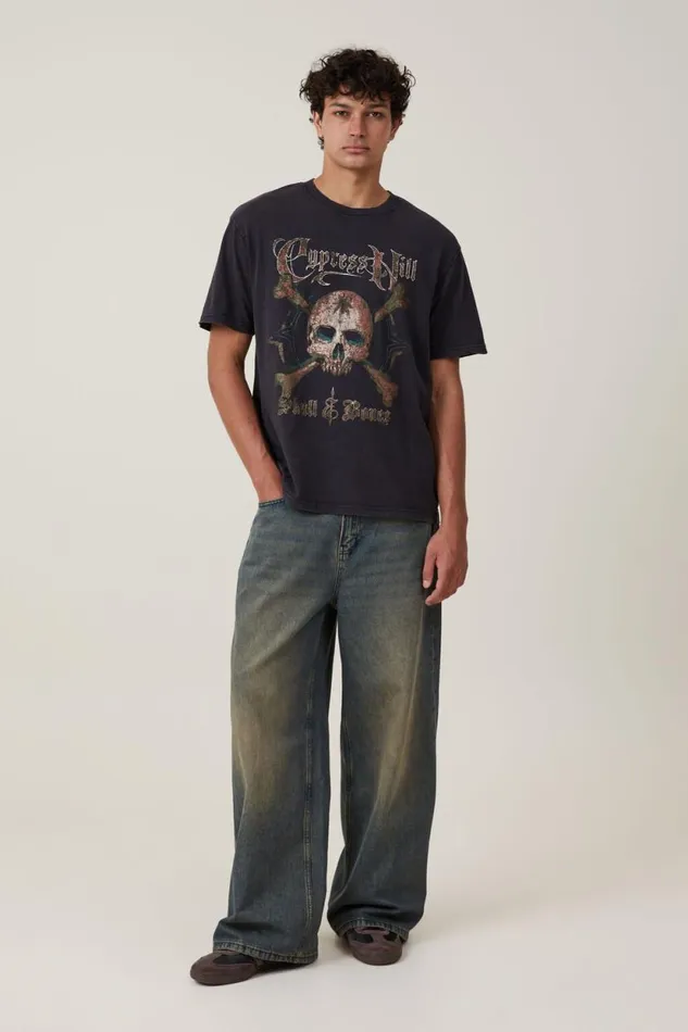 Premium Loose Fit Music TShirt Lcn Pro Blackcypress Hill 8211 Skull Bones Men Cotton On Tees and Tanks Premium Loose Fit Music TShirt Lcn Pro Blackcypress Hill 8211 Skull Bones Men Cotton On Tees and Tanks
