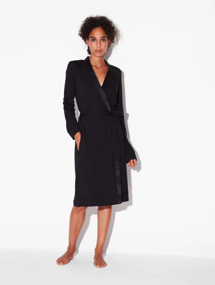 Short Robe In Onyx Sleepwear La Perla Robes