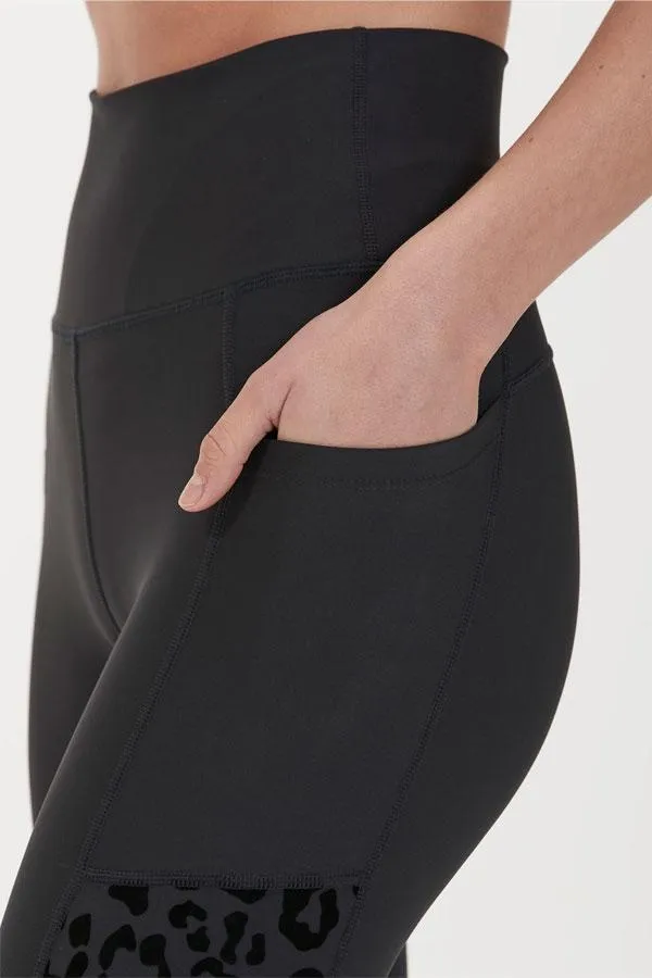 Sosandar Activewear Women Carolina Black Leopard Print Activewear Leggings With Pockets Black