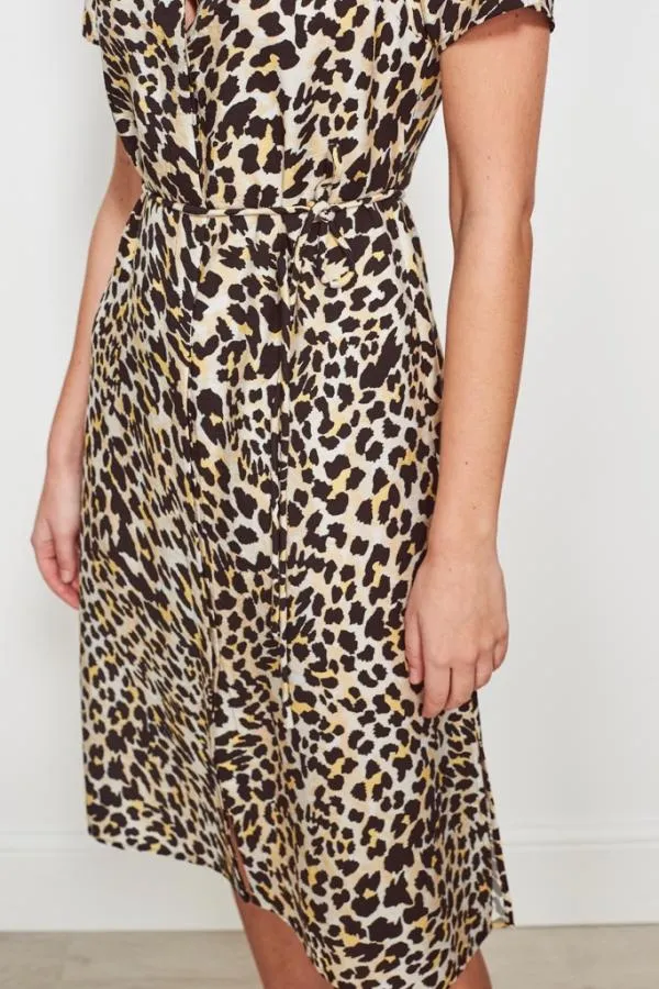 Sosandar Dresses Women Leopard Print Midi Shirt Dress