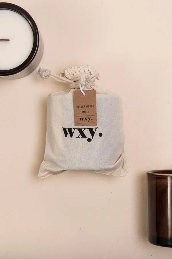 Sosandar Nightwear Women WXY Smoked Rose and Sumatran Pine Wood Wick Candle