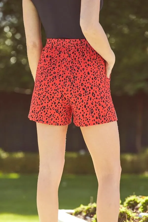 Sosandar Shorts Women Coral Animal Print Jersey Shorts With Pockets Coral