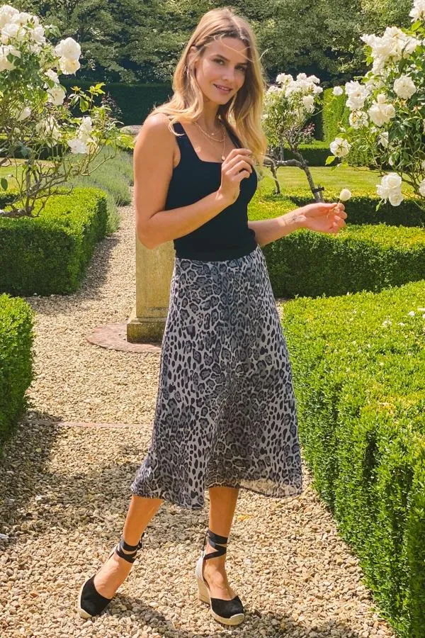 Sosandar Skirts Women Grey Leopard Print Midi Skirt Grey