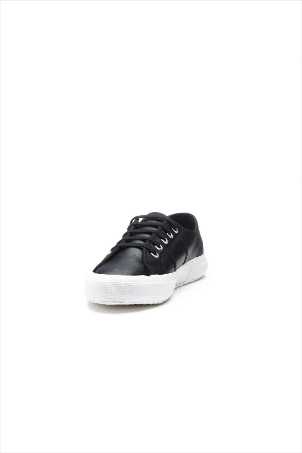 Sosandar Trainers 8211 Superga and Victoria Women Superga 2750 Classic Black and White Trainers Black White