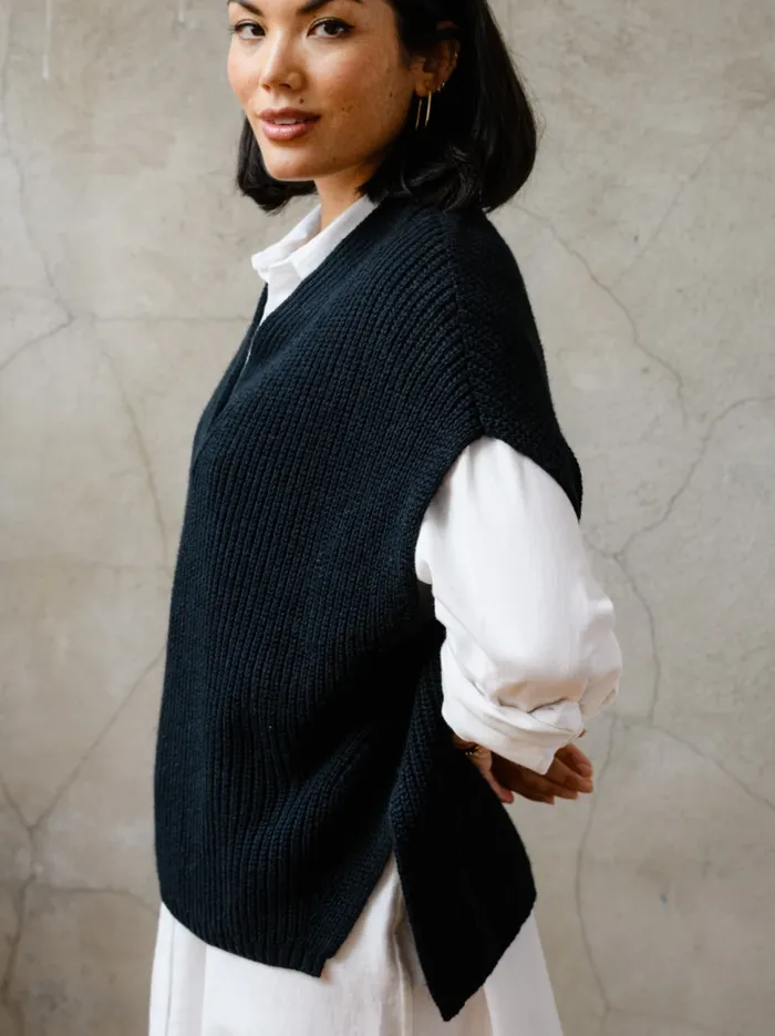 Sweaters Women Able Ingrid Sweater Vest Black