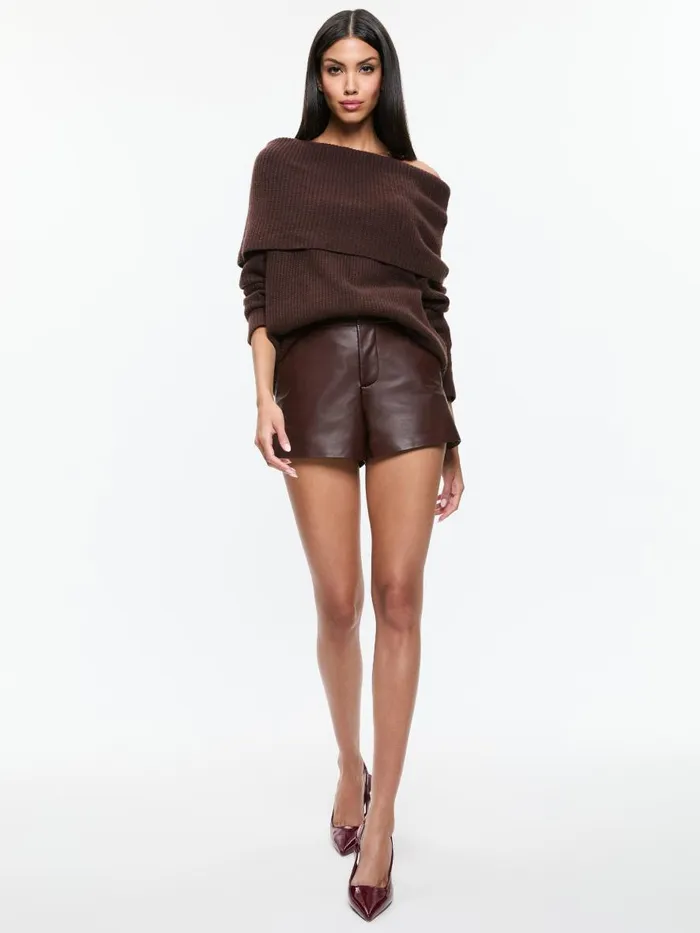 Sweaters Women Alice Olivia GINGER OFF THE SHOULDER PULLOVER Espresso