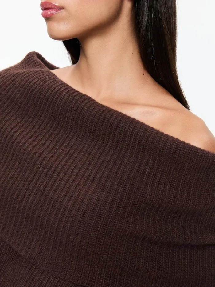 Sweaters Women Alice Olivia GINGER OFF THE SHOULDER PULLOVER Espresso