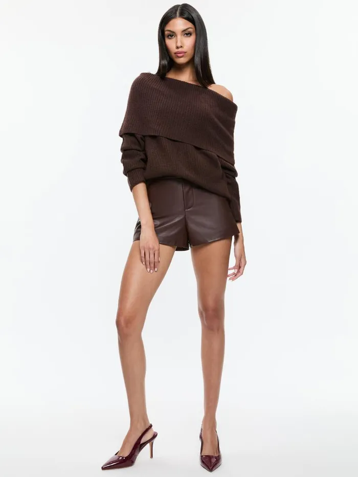 Sweaters Women Alice Olivia GINGER OFF THE SHOULDER PULLOVER Espresso