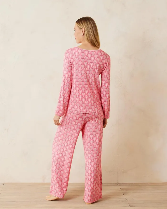 Tommy Bahama Long Sleeve and Pants Sleep Set Pale Pink Women Sleepwear Tommy Bahama Long Sleeve and Pants Sleep Set Pale Pink Women Sleepwear