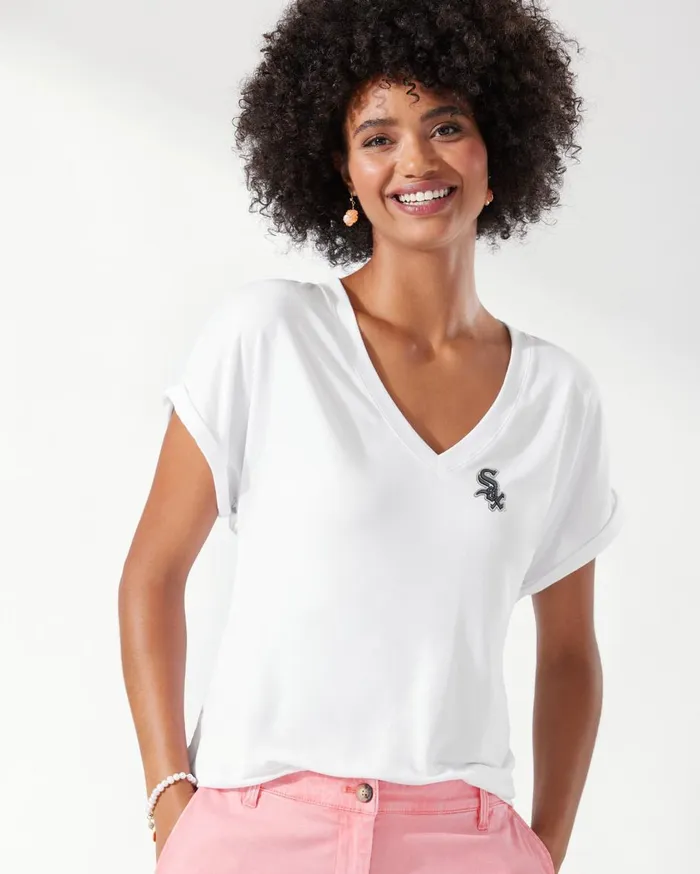 Tommy Bahama MLB Kauai Jersey TShirt Chicagowhitesox Women Tops and Shirts