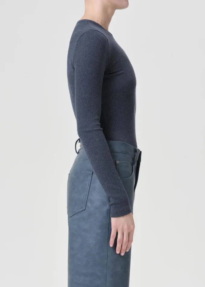 Tops and Bodysuits Women Agolde Delphi Slim Tee In Blue Jay