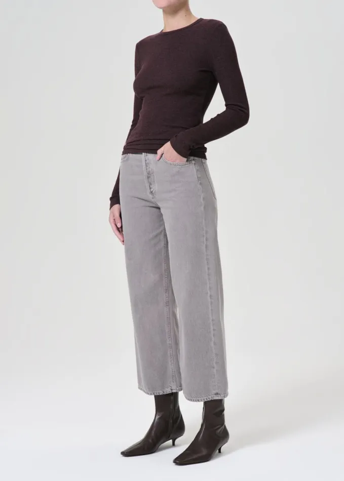 Tops and Bodysuits Women Agolde Delphi Slim Tee In Raisin