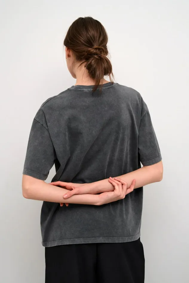 Tops and TShirts Women CULTURE CUash Tshirt