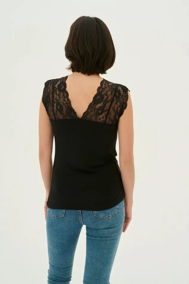 Tops and TShirts Women CULTURE CUpoppy Top Black