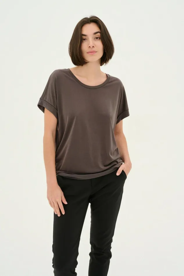 Tops and TShirts Women CULTURE Kajsa Tshirt Blackened Pearl