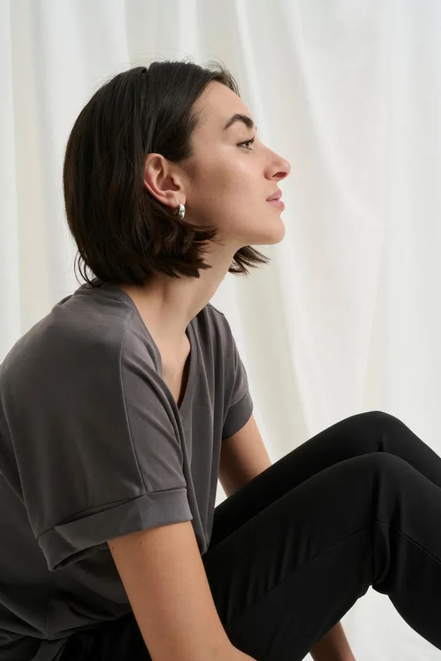 Tops and TShirts Women CULTURE Kajsa Tshirt Blackened Pearl