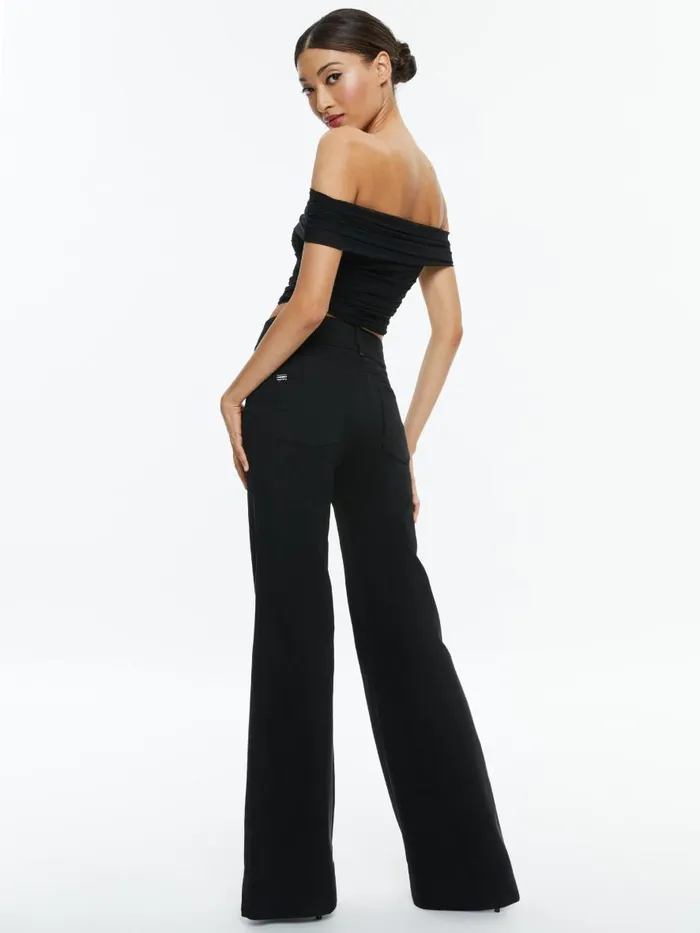 Tops Women Alice Olivia ISADOLA OVER THE SHOULDER RUCHED TOP Black