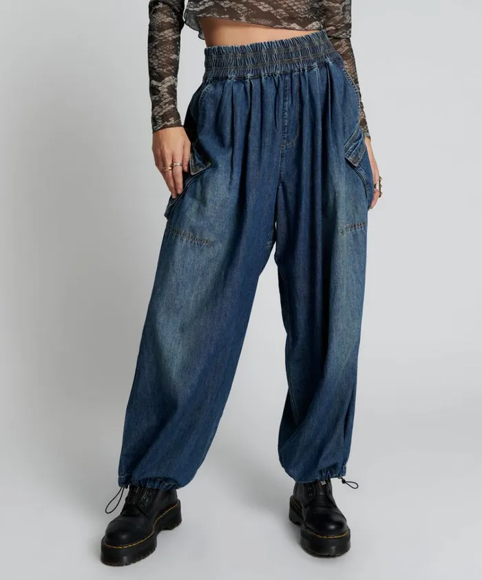 USED BLUE DENIM PARACHUTE PANTS Women One Teaspoon Bottoms USED BLUE DENIM PARACHUTE PANTS Women One Teaspoon Bottoms