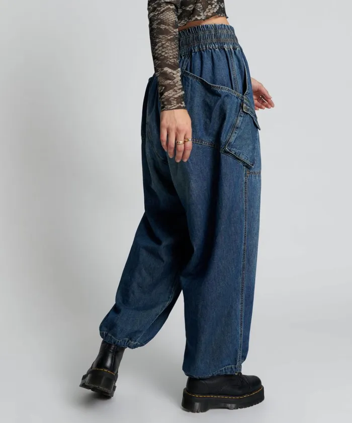 USED BLUE DENIM PARACHUTE PANTS Women One Teaspoon Bottoms USED BLUE DENIM PARACHUTE PANTS Women One Teaspoon Bottoms